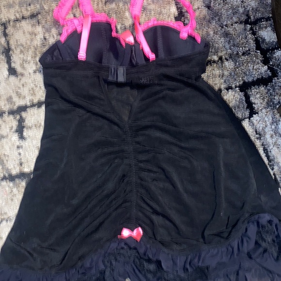 La sanza lingerie - Picture 4 of 4